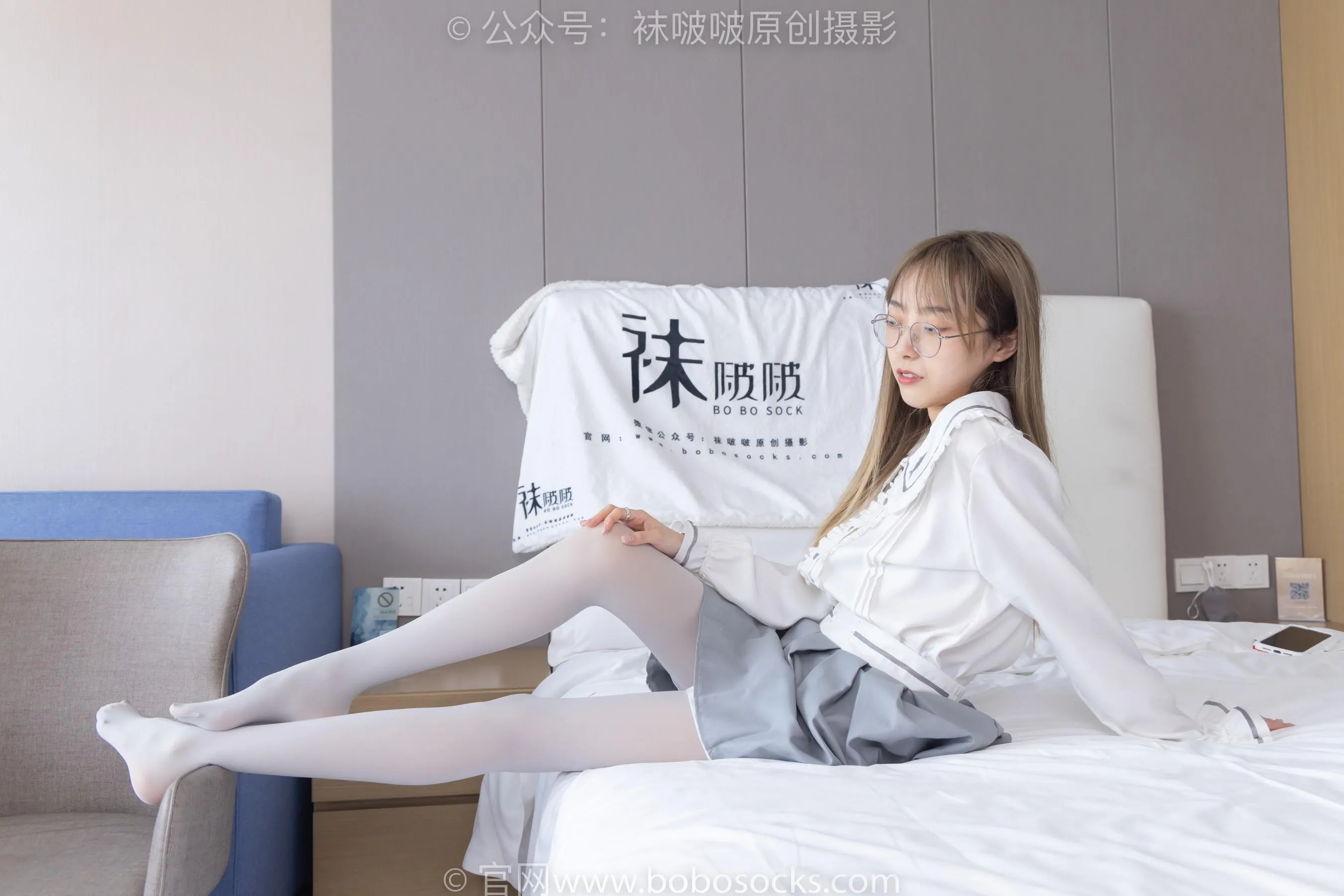 [BoBoSocks袜啵啵]NO.213 稚予-黑皮鞋、厚灰丝[23] [53P]插图1